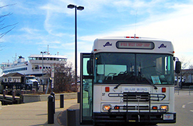 Martha's Vineyard Bus